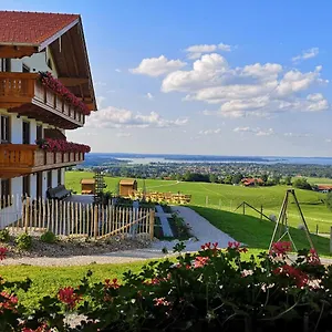 Bauernhof Schleipfnerhof Urlaub Auf Dem Bauernhof, Bernau am Chiemsee